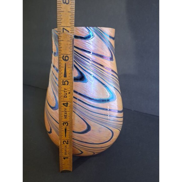 Pulled Feather Iridescent Vase With Swirled Design - Picture 6 of 7